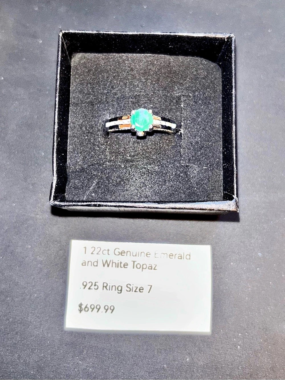 1.22ct Genuine Emerald and White Topaz Ring Emerald White Topaz Ring Size 7 NWT